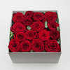 Red roses in a box. Flower delivery in Vilnius Beatričės Gėlių Namai