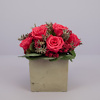 Arrangement with preserved roses and foliage - Image 2