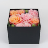 Flower box Same day flower delivery service in Vilnius Beatričės Gėlių Namai