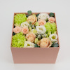 Square flower box flower delivery service in Vilnius Beatričės Gėlių Namai