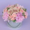 Gray flower box with pink peonies, flower delivery in Vilnius Beatričės Gėlių Namai